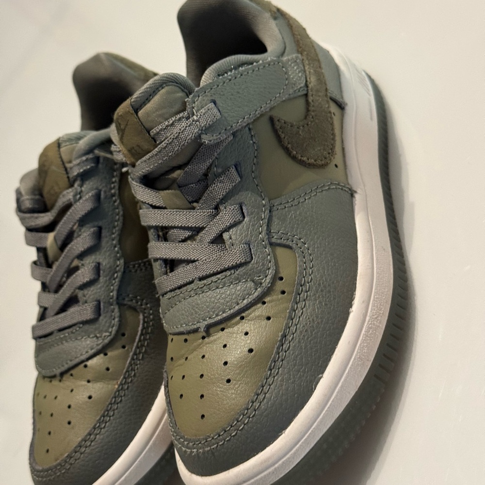 Kids Olive Green Nike Air Force 1